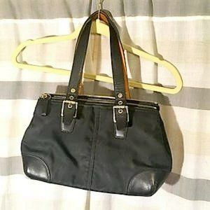 (Free shipping) Coach shoulder bag adjustable straps tan inside